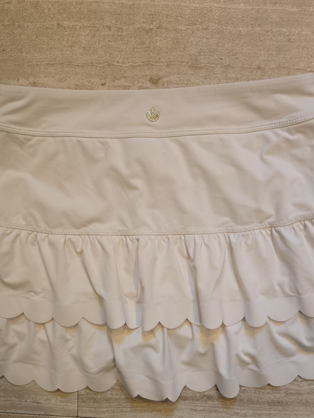 Lilly Pulitzer Luxletic White Tiered Scalloped Skort - Picture 6 of 9